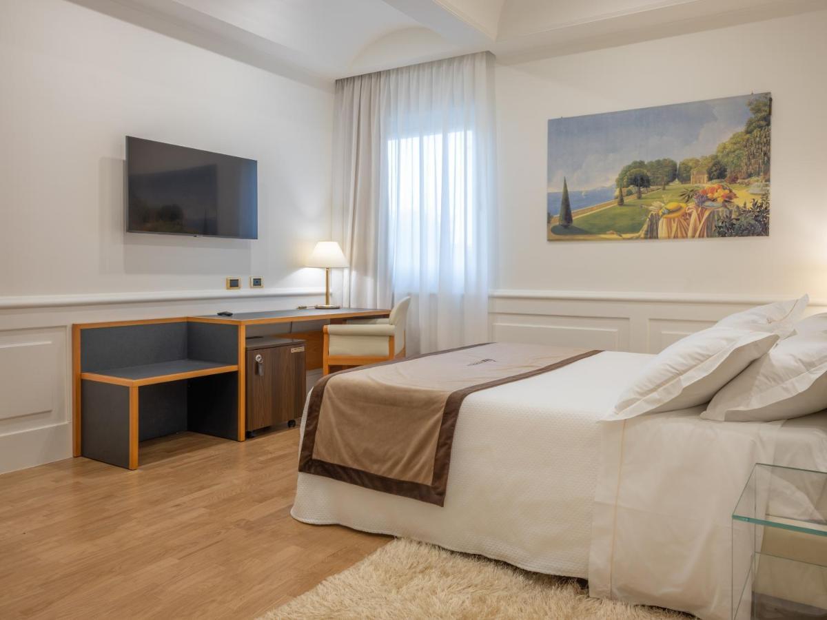 Mirabella Hotel Mirabella Eclano Εξωτερικό φωτογραφία